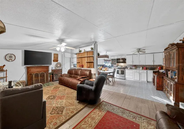 Photo 4 of Manufactured home for sale at 2774 Snipe Dr, Zolfo Springs, FL 33890 | MLS# O6430809 | Listing updated on 2026-08-11