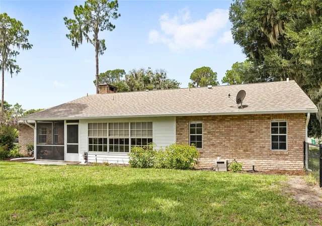 27th image of 109 Cardinal Ln, Eustis, FL 32726 | MLS# O6430815