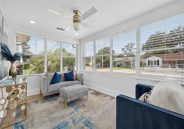 Photo 4 of Single family home for sale at 413 W Princeton St, Orlando, FL 32804 | MLS# O6430816 | Listing updated on 2026-10-06