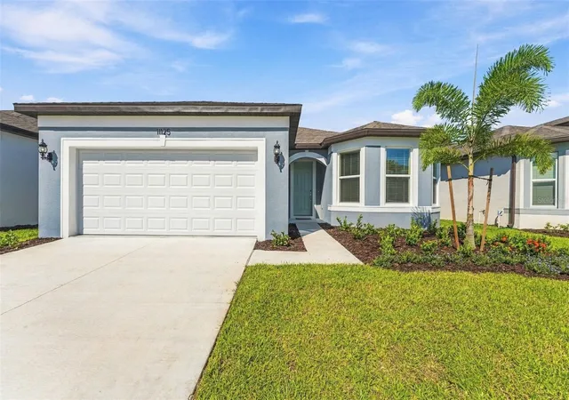 Photo 1 of Single family home for sale at 11125 Sycamore Glen Loop, Thonotosassa, FL 33592 | MLS# TB8535952 | Listing updated on 2026-10-30