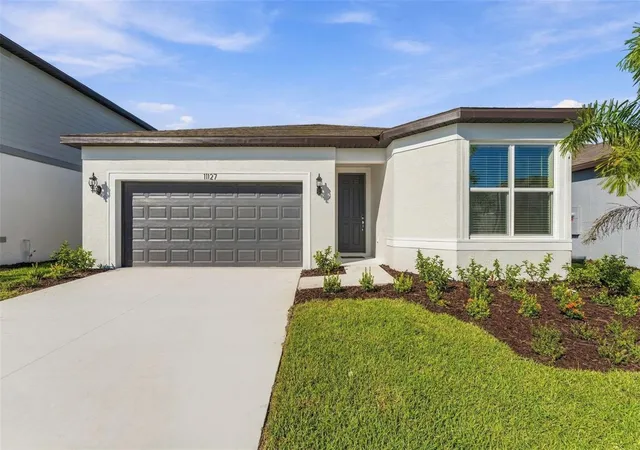 Single family home for sale at 11127 Sycamore Glen Loop, THONOTOSASSA, FL 33592 | MLS# TB8535956