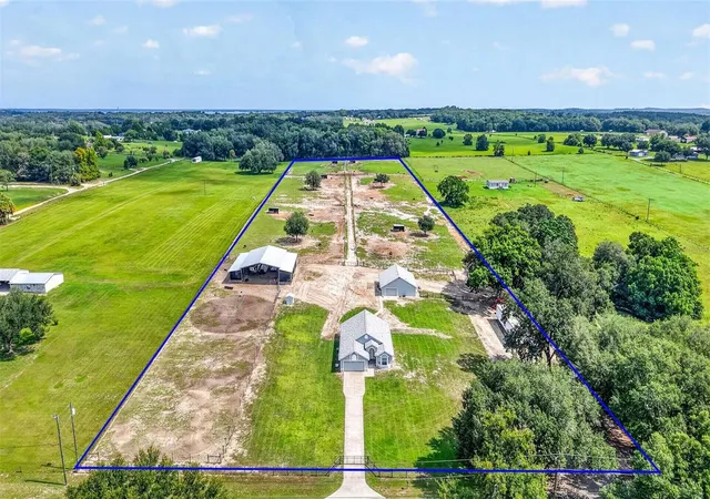 Photo 5 of Single family home for sale at 14125 SE 175th Street, Weirsdale, FL 32195 | MLS# G5116071 | Listing updated on 2026-08-06