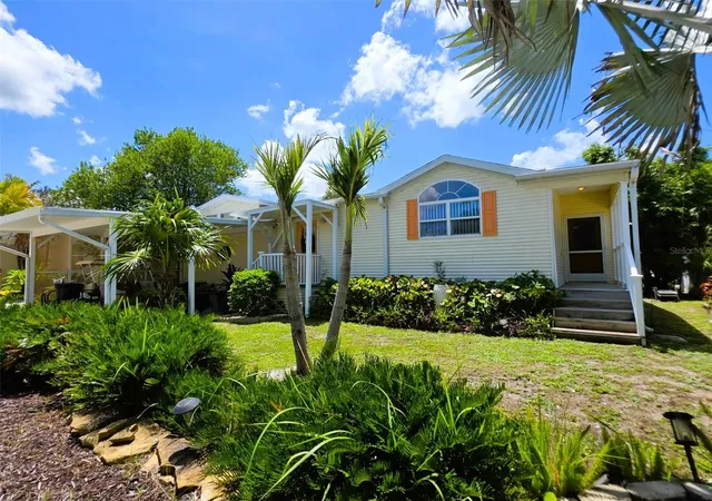 1st image of 20952 Little Magens Loop, Lutz, FL 33558 | MLS# W7888267