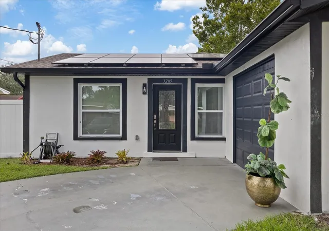 Photo 2 of Single family home for sale at 3209 E Hanna Ave, Tampa, FL 33610 | MLS# TB8535966 | Listing updated on 2026-08-28
