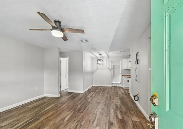 Photo 4 of Single family home for sale at 173 Temple St, New Smyrna Beach, FL 32168 | MLS# O6430845 | Listing updated on 2026-09-13