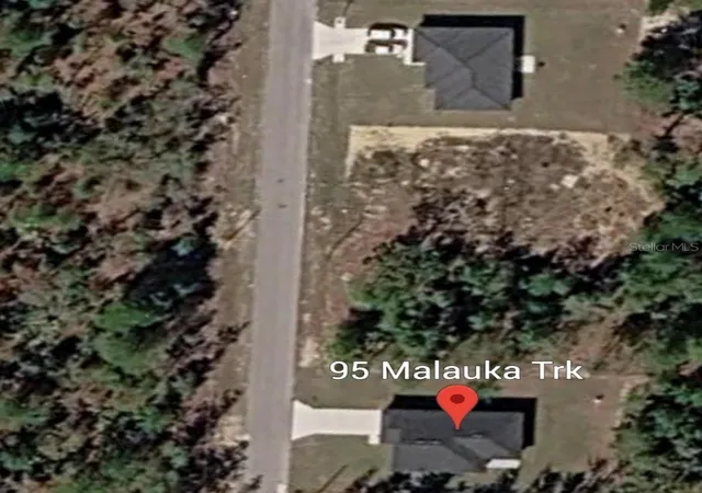 2nd image of Malauka Trak, Ocklawaha, FL 32179 | MLS# OM729776