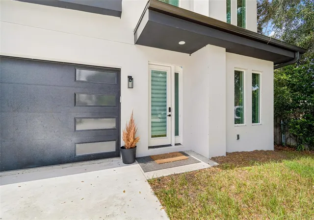 3rd image of 1515 E 27Th Ave, Tampa, FL 33605 | MLS# TB8535988