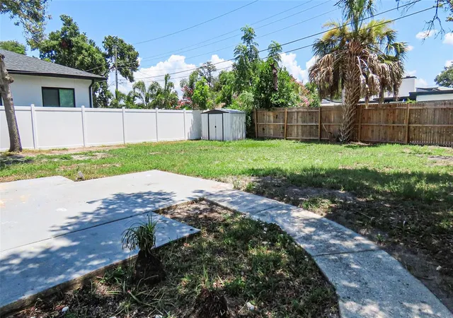 Photo 3 of Sale Pending at 4594 17th Avenue N, Saint Petersburg, FL 33713 | MLS# TB8535990 | Listing updated on 2026-08-29