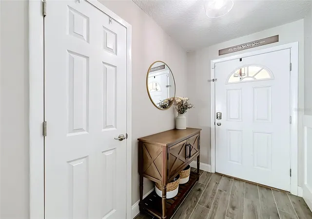 5th image of 1063 Beckstrom Dr, Oviedo, FL 32765 | MLS# O6430852