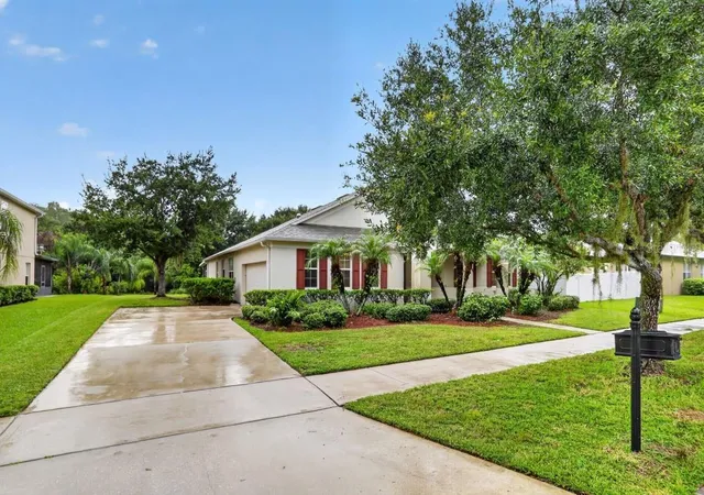 Photo 2 of Single family home for sale at 3730 Cedar Hammock Trl, Saint Cloud, FL 34772 | MLS# O6430853 | Listing updated on 2026-10-12