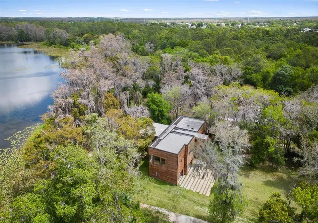 Photo 2 of Single family home for sale at 3807 S Semoran Blvd, Orlando, FL 32822 | MLS# S5155036 | Listing updated on 2026-10-26