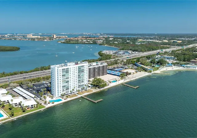 2nd image of 7100 Sunshine Skyway Ln S #503, Saint Petersburg, FL 33711 | MLS# TB8535994
