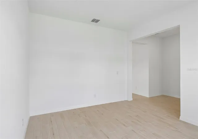 Photo 3 of Single family home for sale at 2627 Cavanaugh Dr, Orlando, FL 32817 | MLS# O6430855 | Listing updated on 2026-10-02