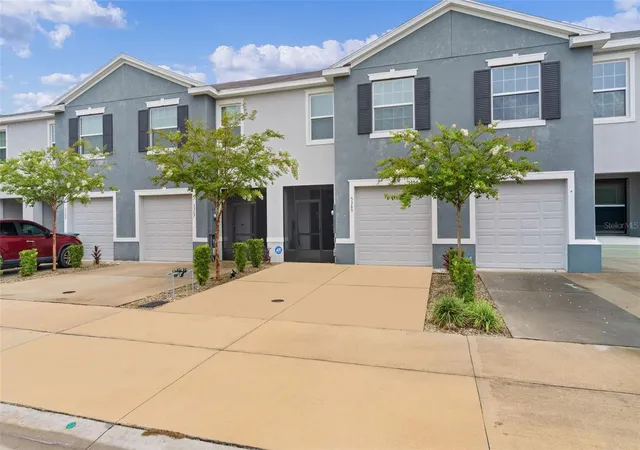 Photo 3 of Townhouse for sale at 5365 Pinecone Ct, Wildwood, FL 34785 | MLS# G5116075 | Listing updated on 2026-08-29