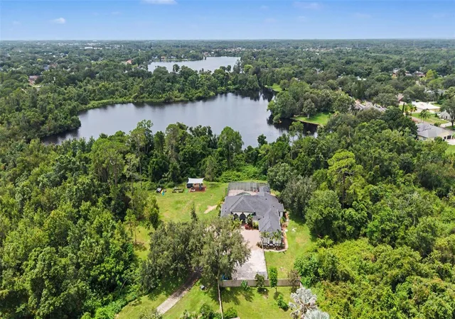 Photo 3 of Single family home for sale at 15532 Lake Grace Dr, Odessa, FL 33556 | MLS# TB8536000 | Listing updated on 2026-09-26