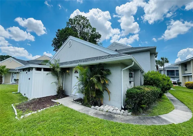 Photo 2 of Condo for sale at 4415 Pinebark Ave #48-4, Orlando, FL 32811 | MLS# S5155041 | Listing updated on 2026-08-11