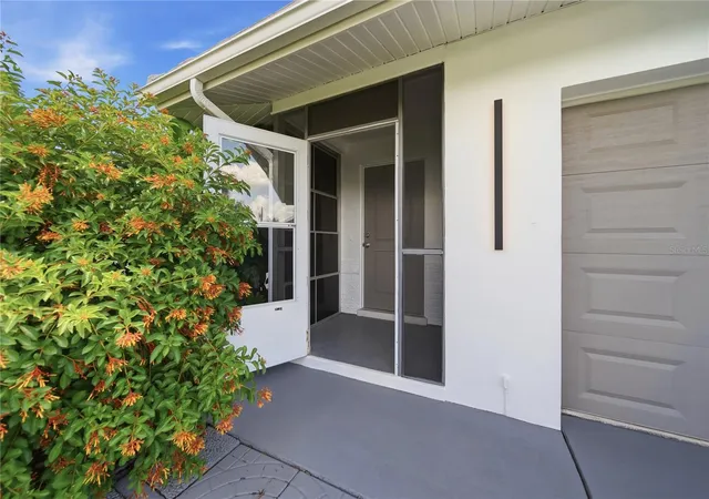 Photo 4 of Single family home for sale at 3106 SE 18th Place, Cape Coral, FL 33904 | MLS# TB8536010 | Listing updated on 2026-10-14