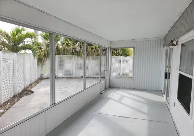 3rd image of 6626 Texas St, Bradenton, FL 34207 | MLS# A4702103