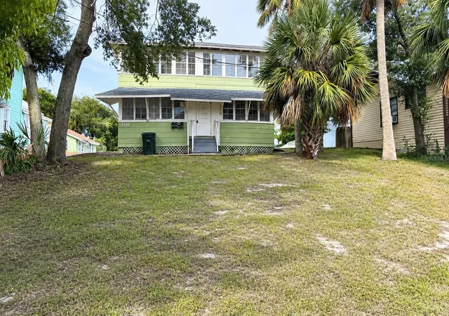 1st image of 308 N Peninsula Dr, Daytona Beach, FL 32118 | MLS# V4950564