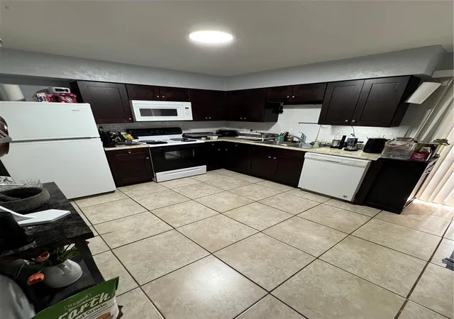Photo 2 of Condo for sale at 4003 Woodfern Dr #C2, Orlando, FL 32839 | MLS# O6430881 | Listing updated on 2026-08-26