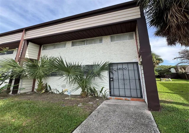 Photo 1 of Sale Pending at 1800 Warringwood Dr #C6, Orlando, FL 32839 | MLS# O6430884 | Listing updated on 2026-09-15