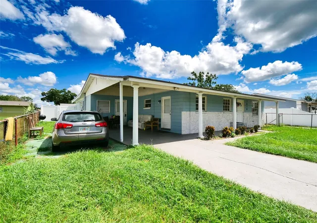 Photo 3 of Single family home for sale at 7018 Glenview Dr, Tampa, FL 33619 | MLS# TB8536019 | Listing updated on 2026-08-31