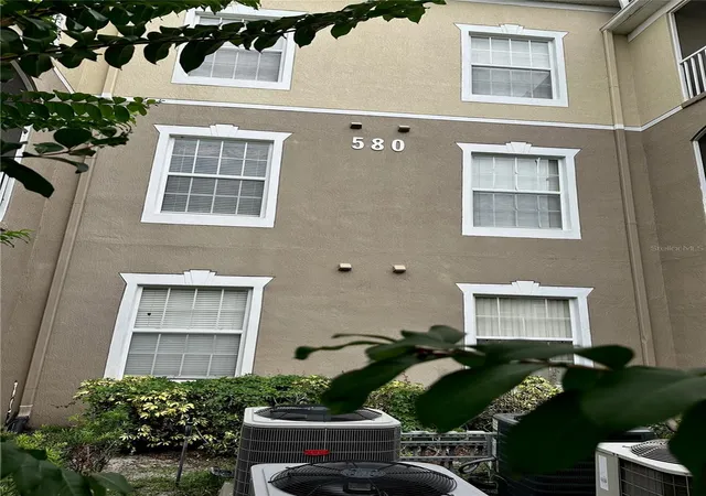 4th image of 580 Brantley Terrace Wy #302, Altamonte Springs, FL 32714 | MLS# S5155052