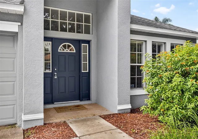 3rd image of 2605 Valencia Grove Dr, Valrico, FL 33596 | MLS# TB8536040