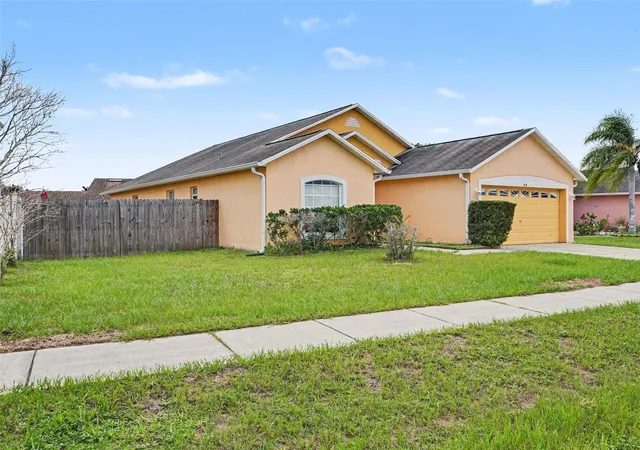 Photo 2 of Single family home for sale at 414 Spice Ct, Kissimmee, FL 34758 | MLS# O6430908 | Listing updated on 2026-08-11