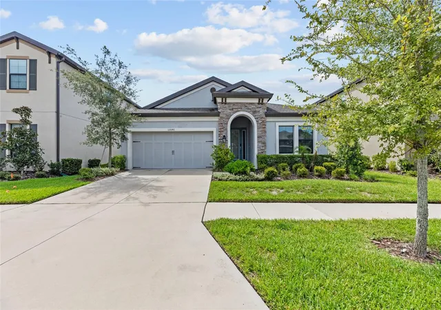 Photo 3 of Single family home for sale at 12646 Shetland Walk Dr, Lithia, FL 33547 | MLS# TB8536044 | Listing updated on 2026-10-06