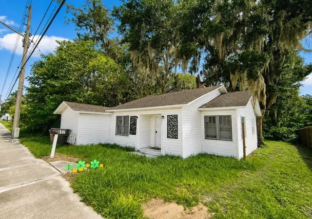 2nd image of 617 Ne 25th Ave, Ocala, FL 34470 | MLS# OM729789
