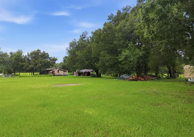 Photo 3 of Single family home for sale at 9299 Weatherly Rd, Brooksville, FL 34601 | MLS# TB8536049 | Listing updated on 2026-08-06