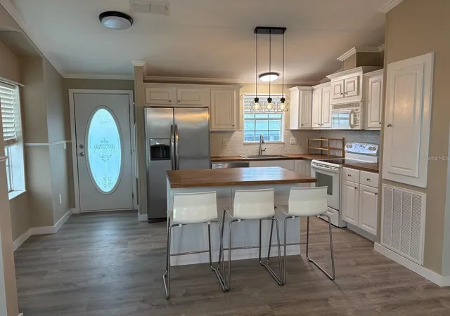 5th image of 653 Los Altos, North Port, FL 34287 | MLS# TB8536056