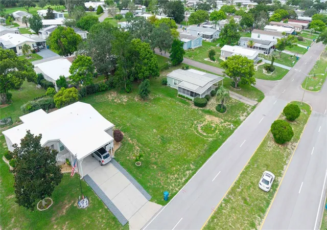 4th image of 15993 Brookridge Blvd, Brooksville, FL 34613 | MLS# W7888278