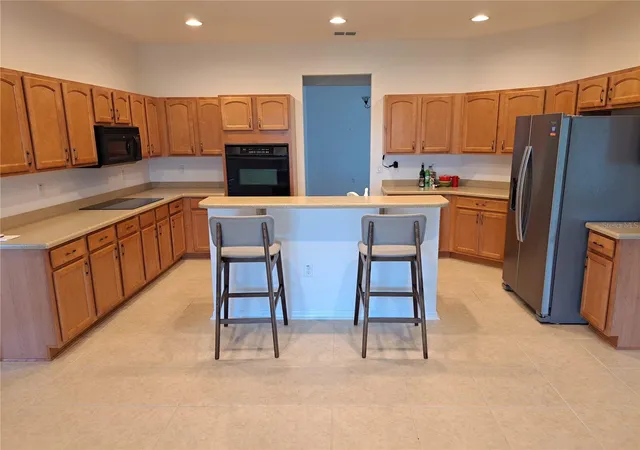 Photo 4 of Single family home for sale at 8779 SW 83rd Circle, Ocala, FL 34481 | MLS# OM729792 | Listing updated on 2026-10-21