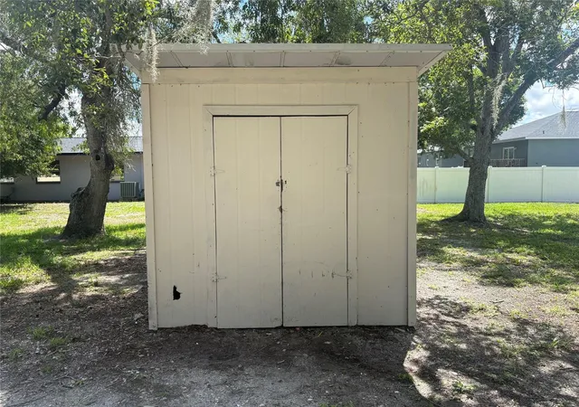 29th image of 607 2nd St Nw, Ruskin, FL 33570 | MLS# A4702115