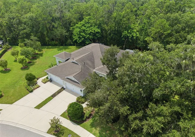 Photo 2 of Single family home for sale at 13584 Circa Xing Dr, Lithia, FL 33547 | MLS# TB8536086 | Listing updated on 2026-08-07
