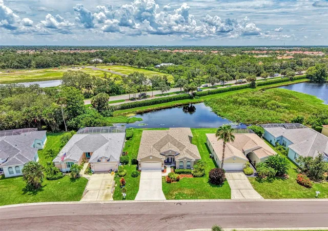 Photo 3 of Sale Pending at 6339 Sturbridge Ct, Sarasota, FL 34238 | MLS# A4702121 | Listing updated on 2026-09-29