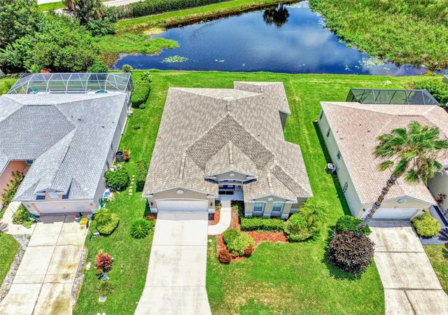 Photo 4 of Sale Pending at 6339 Sturbridge Ct, Sarasota, FL 34238 | MLS# A4702121 | Listing updated on 2026-09-29