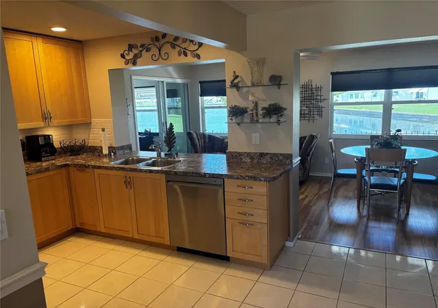 5th image of 4172 100Th Ave N, Pinellas Park, FL 33782 | MLS# O6430949
