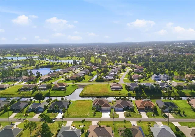 Photo 2 of Single family home for sale at 90 Broadmoor Ln, Rotonda West, FL 33947 | MLS# D6148305 | Listing updated on 2026-09-13