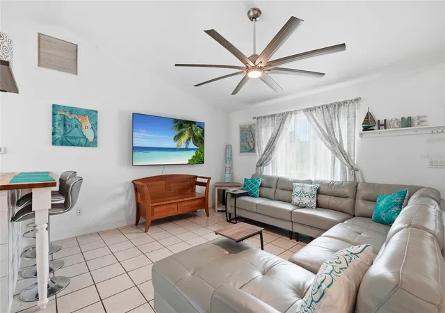 Photo 4 of Single family home for sale at 25449 Doredo Dr, Punta Gorda, FL 33955 | MLS# C7529244 | Listing updated on 2026-08-09