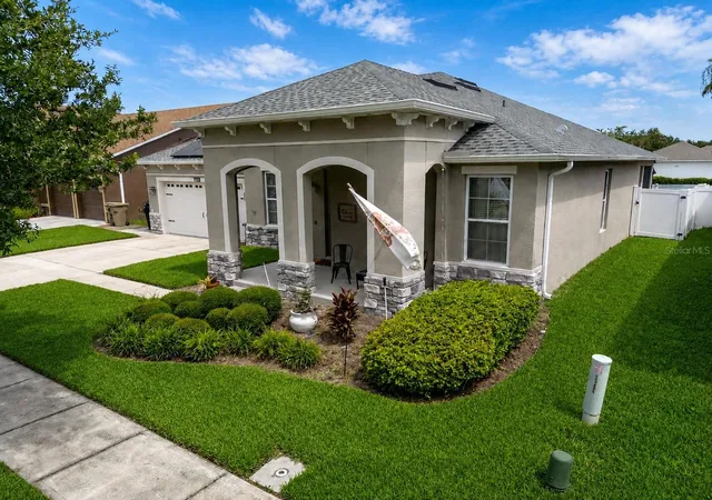 Photo 4 of Single family home for sale at 2281 Tradewinds, Kissimmee, FL 34746 | MLS# S5155064 | Listing updated on 2026-09-14