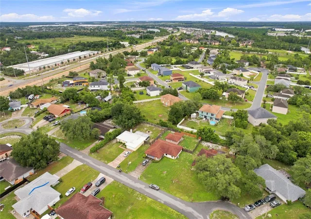 Photo 3 of Single family home for sale at 5055 Cambry Ln, Lakeland, FL 33805 | MLS# TB8536107 | Listing updated on 2026-09-29