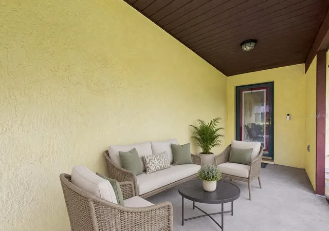 Photo 4 of Single family home for sale at 5055 Cambry Ln, Lakeland, FL 33805 | MLS# TB8536107 | Listing updated on 2026-09-29