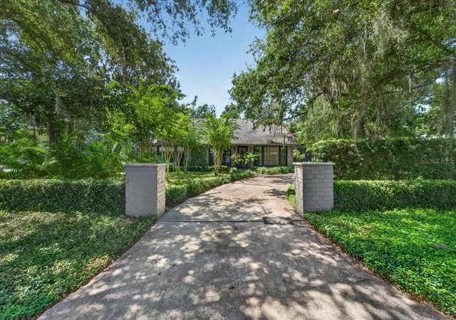 Photo 31 of Sale Pending at 3020 W Villa Rosa Park, Tampa, FL 33611 | MLS# TB8536113 | Listing updated on 2026-08-24