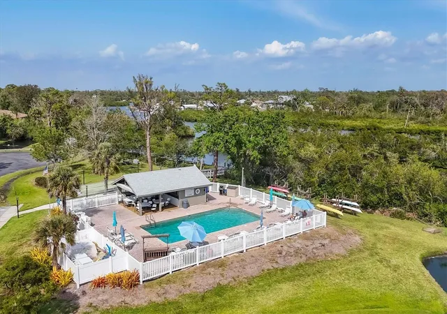 2nd image of 106 Jose Gaspar Dr, ENGLEWOOD, FL 34223