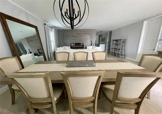 Photo 3 of Single family home for sale at 2925 Siesta View Dr, Kissimmee, FL 34744 | MLS# S5155069 | Listing updated on 2026-10-08