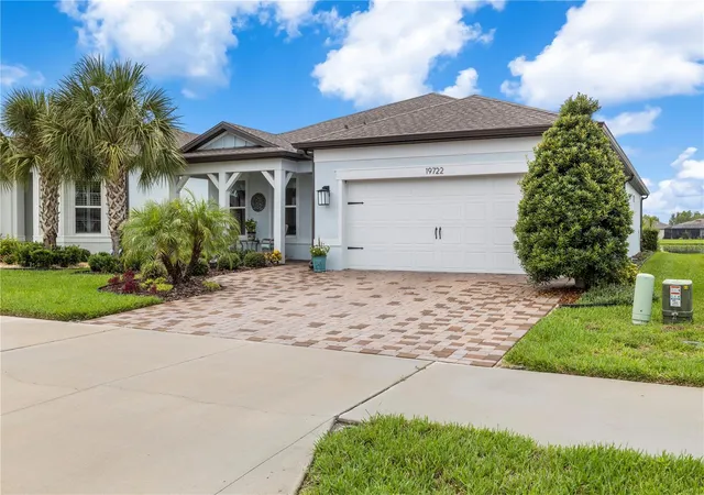 2nd image of 19722 Sea Glass Cir, Land O Lakes, FL 34638 | MLS# TB8536135