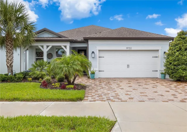5th image of 19722 Sea Glass Cir, Land O Lakes, FL 34638 | MLS# TB8536135